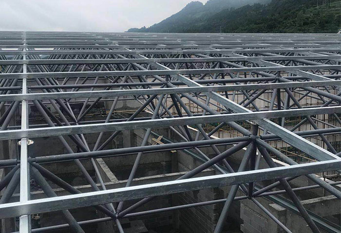 长葛仁怀冠英学校艺体楼网架